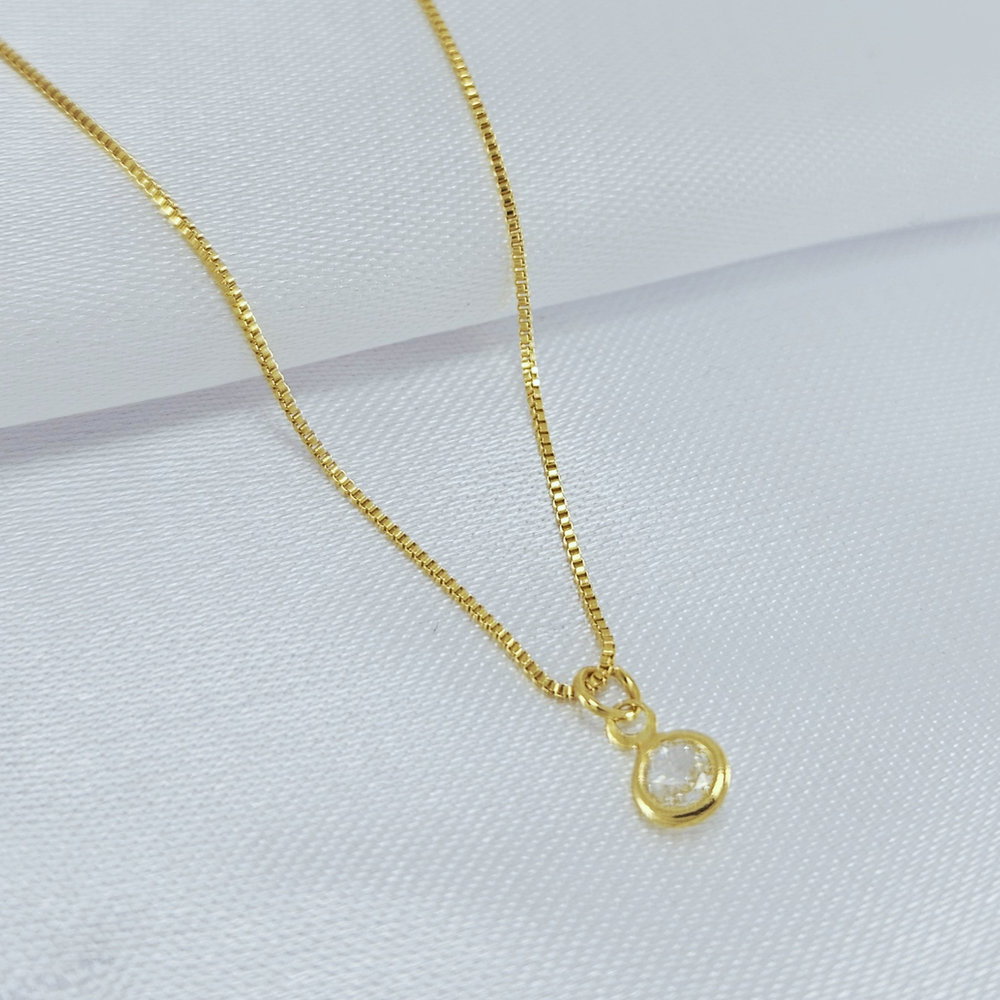 Gargantilha ponto de luz minimalista