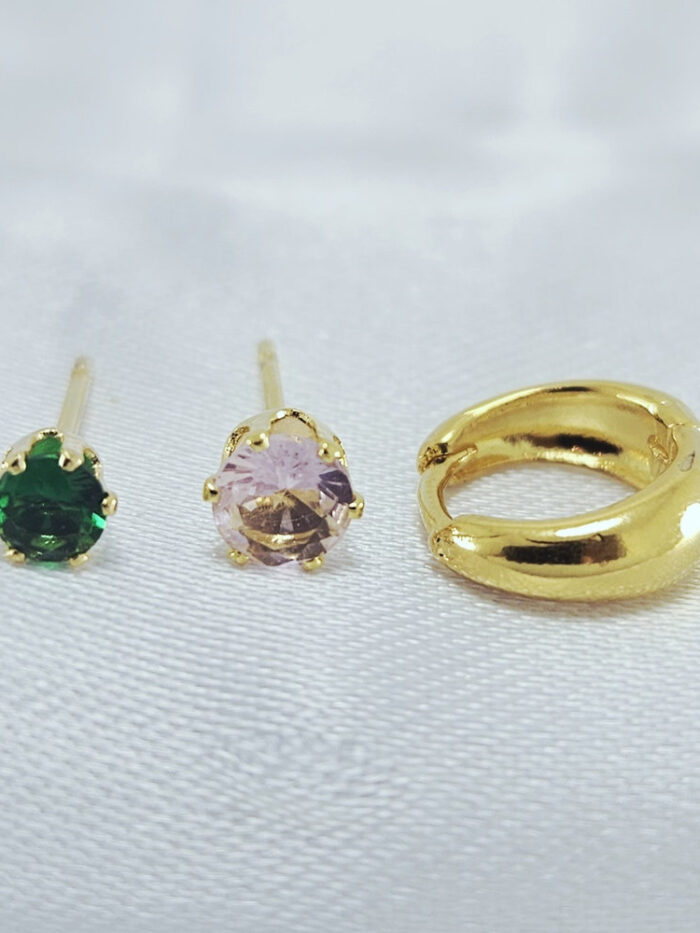 Trio de brincos pontos de luz e argolinha lisa