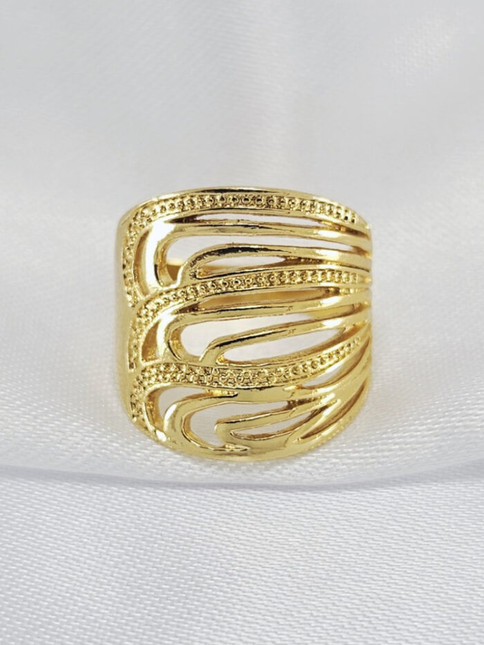 Anel Folheado com fios detalhados fosco