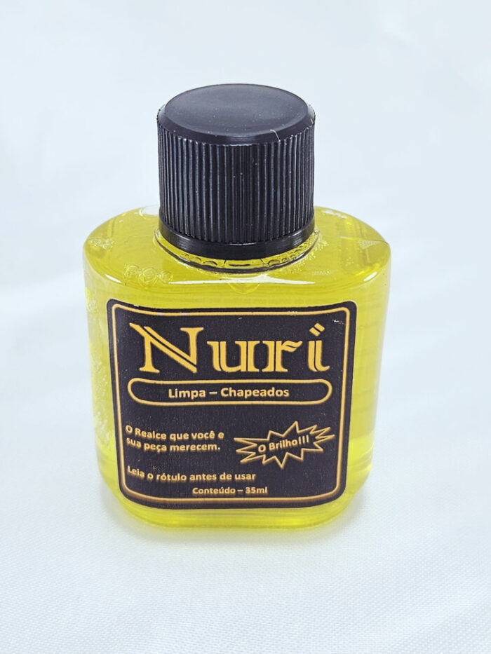 Nuri limpa chapeado