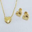 Conjunto coração borda detalhado fosco