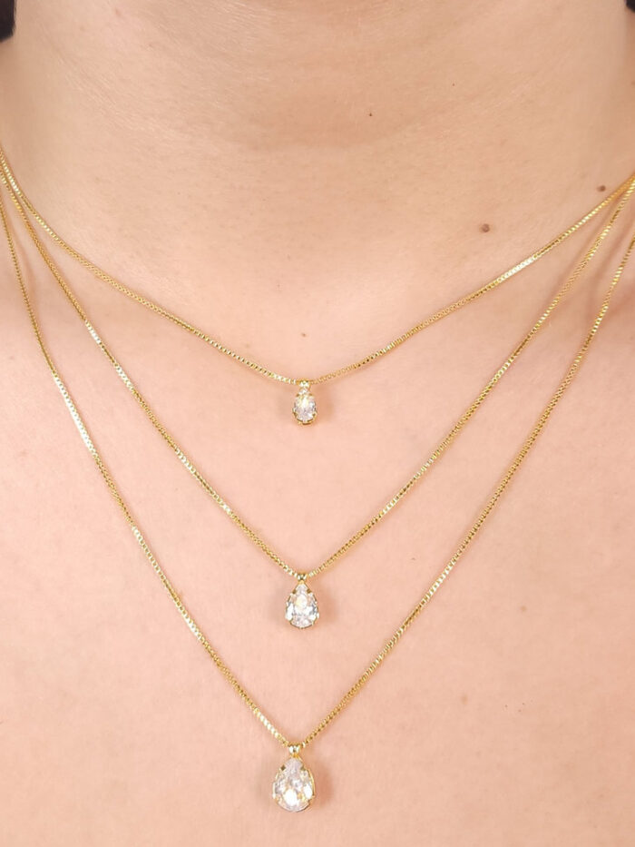 Gargantilha tripla pedras gota cristal