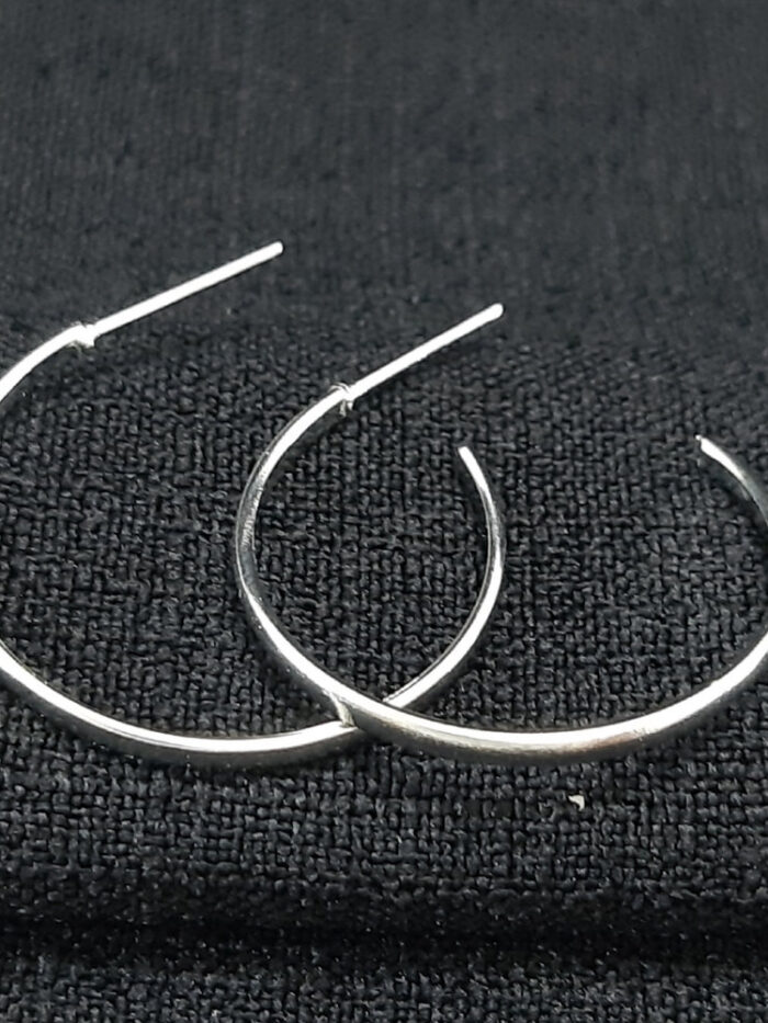 Argola aberta fio liso