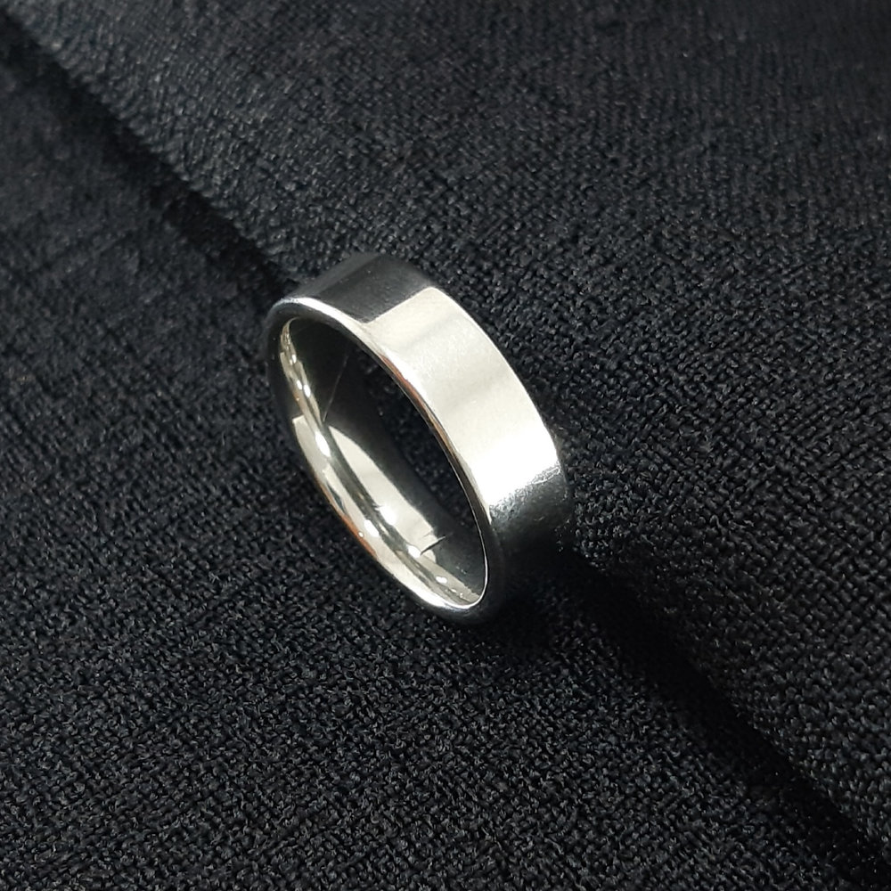 Aliança com faixa quadrada - Imagem 2