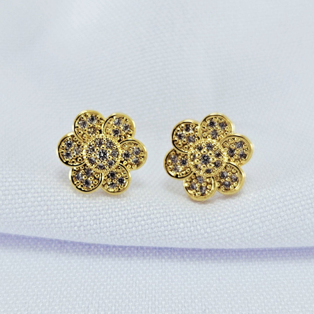 Brinco flor cravejado