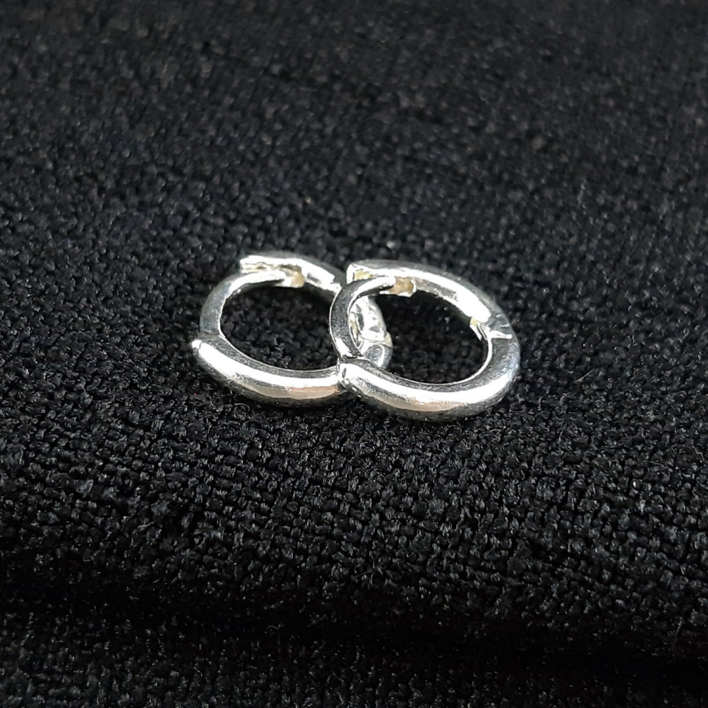 Brinco argolinhas prateada