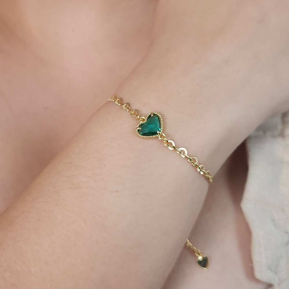 Pulseira elos trabalhado com coração - Imagem 3