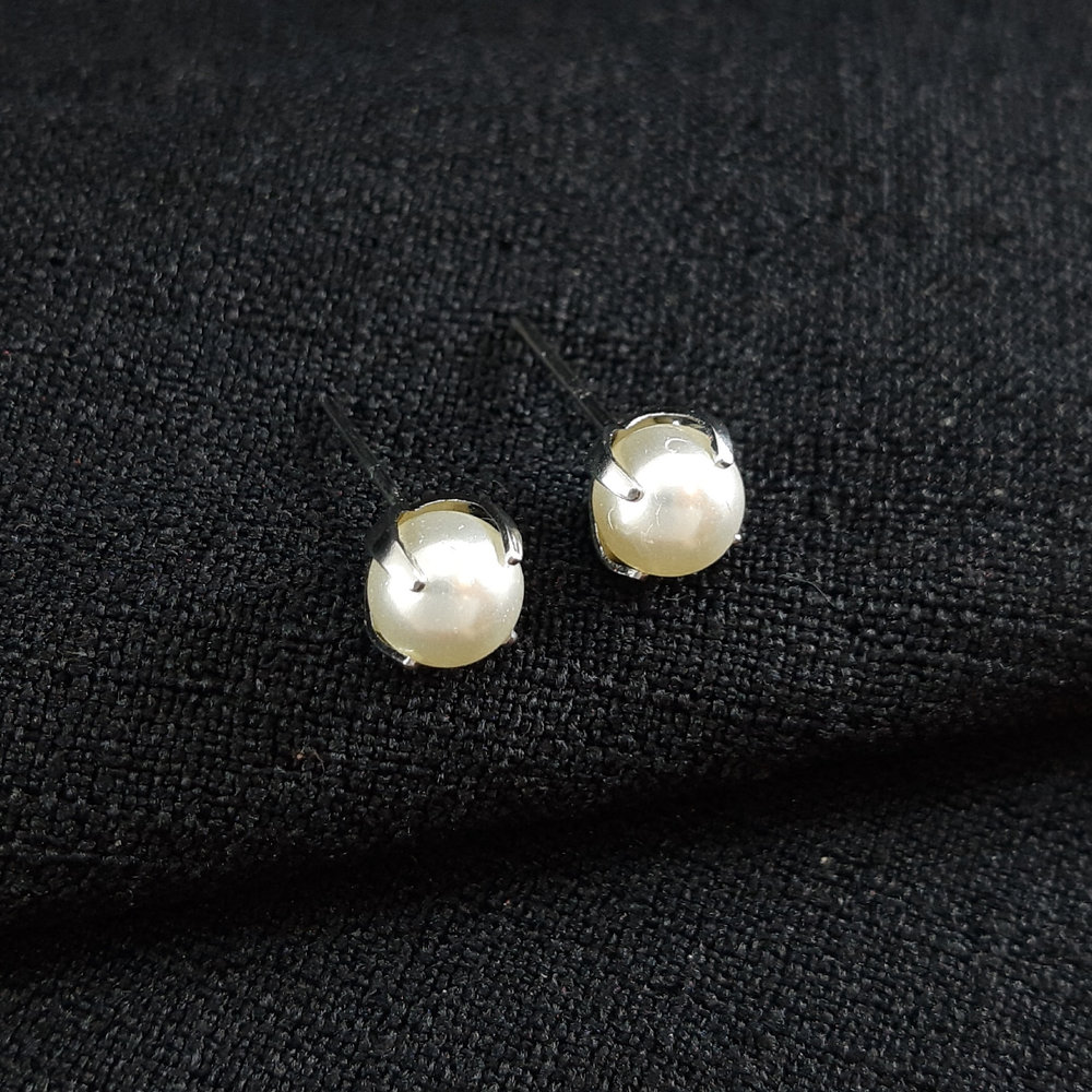 Brinco pérola base detalhada - Imagem 2