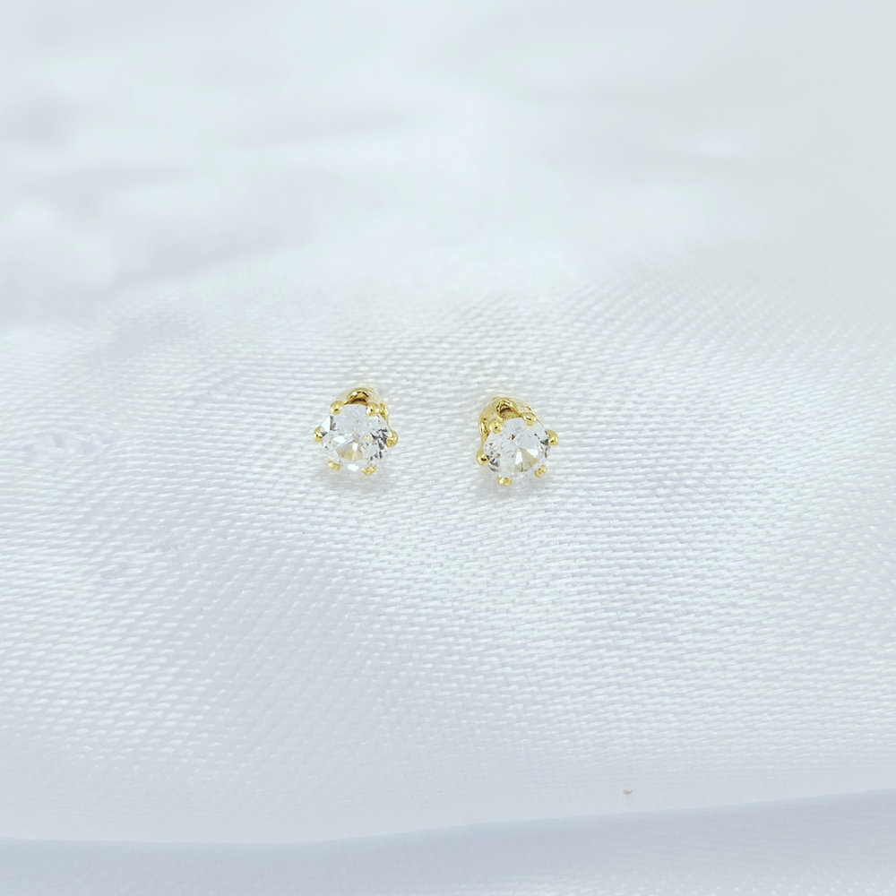 Brinco ponto de luz pequeno