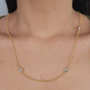 Gargantilha longuinho com ponto de luz