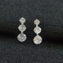 Brinco três ponto de luz cristal