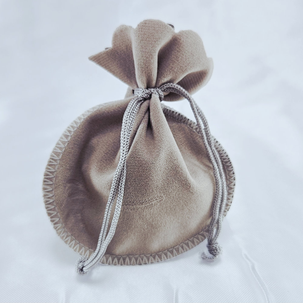 Saquinho de veludo borda redonda M - Imagem 6