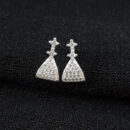 Brinco triangular cravejado com ponto de luz duplo