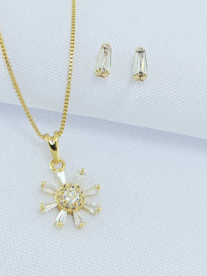 Conjunto flor com pedras navete ponta quadrada