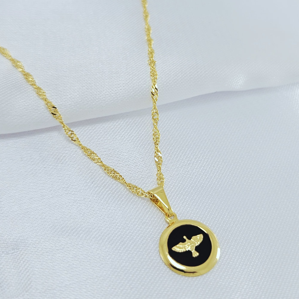 Gargantilha pingente espirito santo esmaltado preto