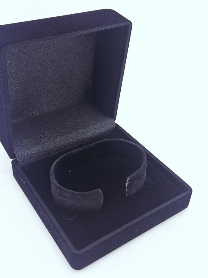 Caixa para pulseira ou bracelete