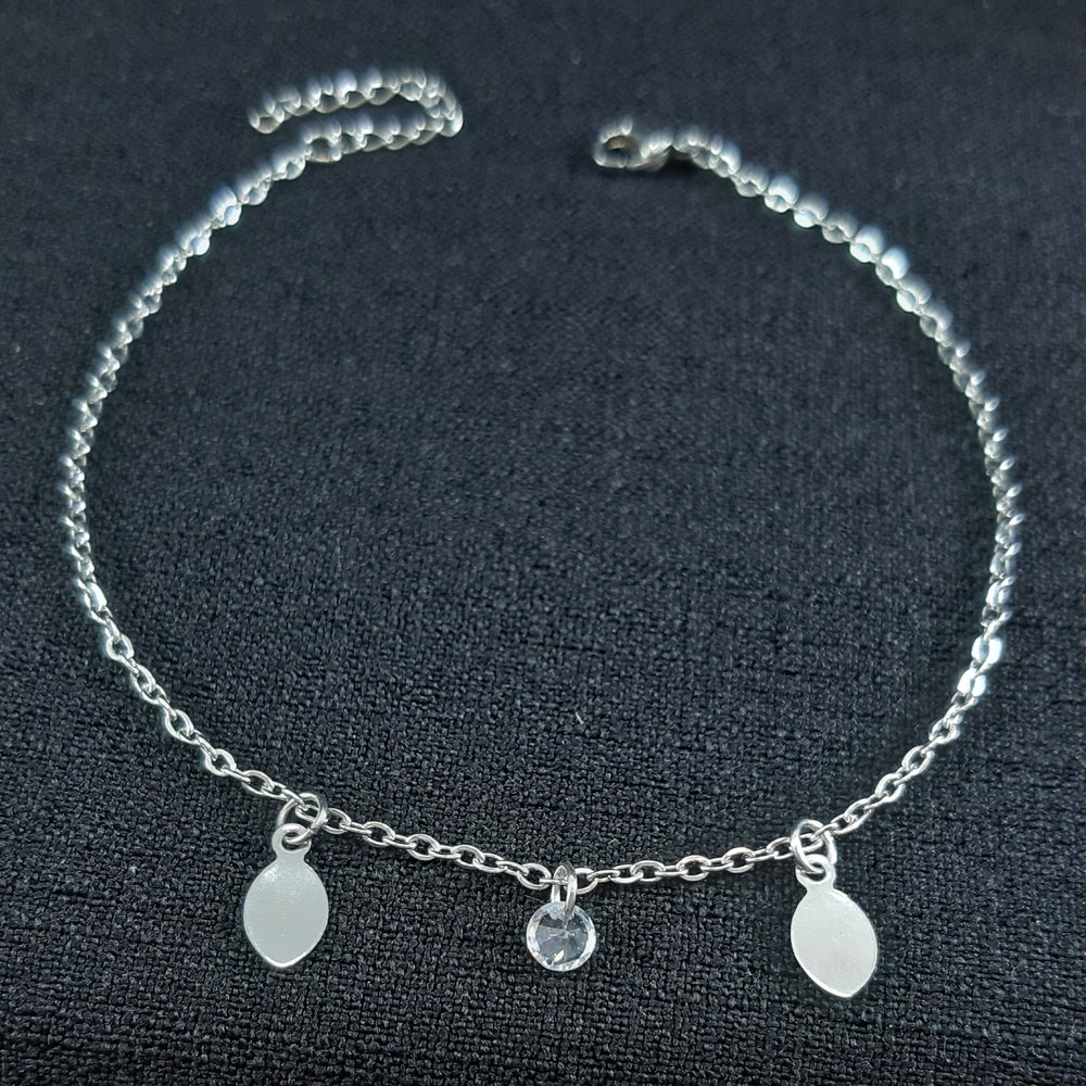 Tornozeleira folha com detalhe ponto de luz