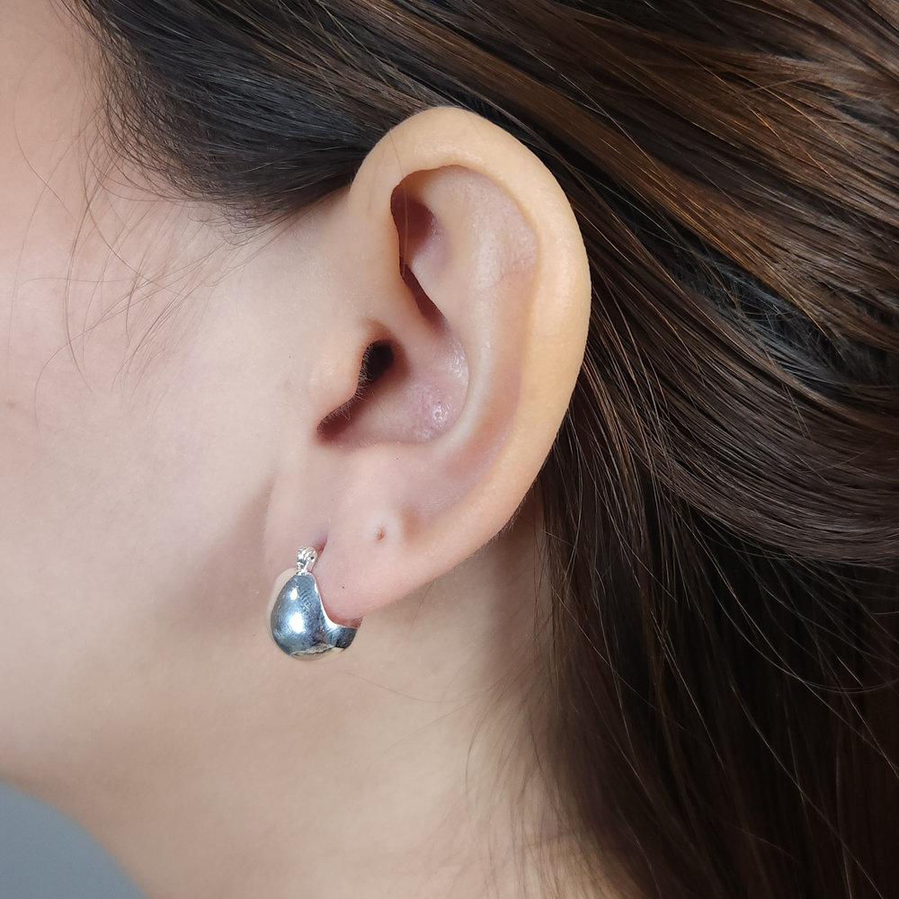 Argola boleada formato gota