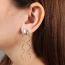 Brinco base prateada com circulos