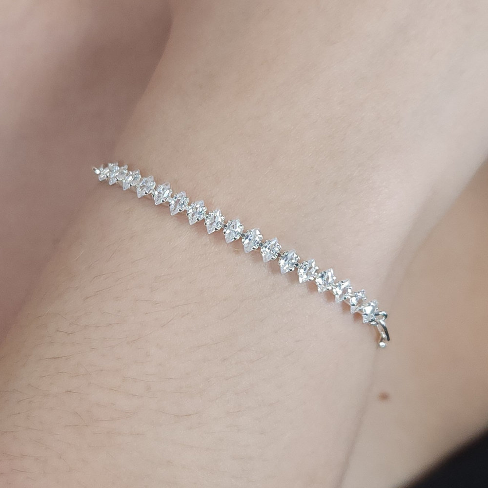 Pulseira riviera com elos longos