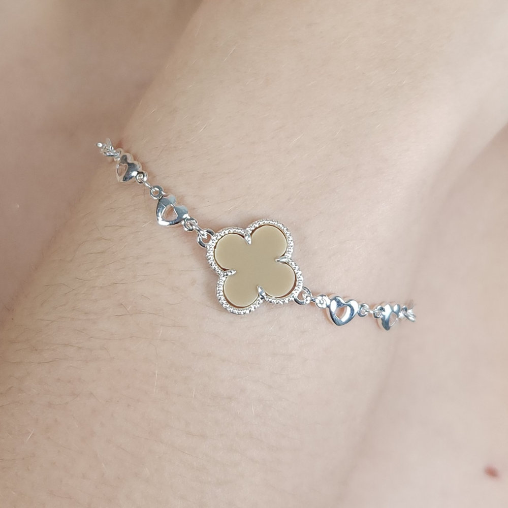 Pulseira elos corações com trevo borda detalhado - Imagem 6