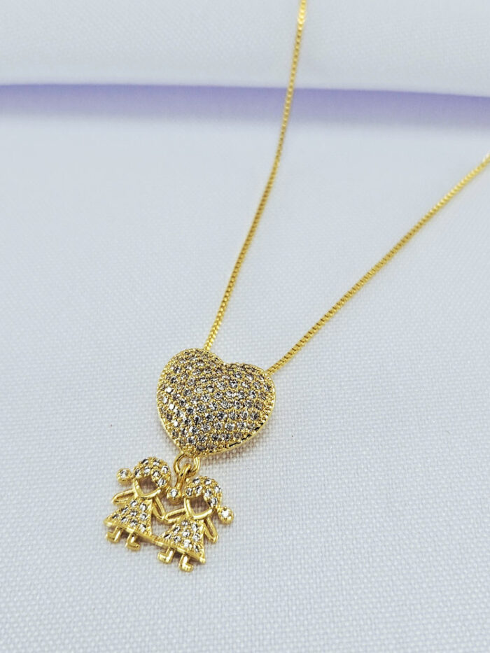 Gargantilha coração cravejado meninas