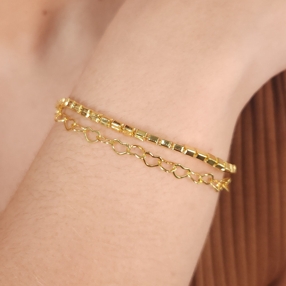 Pulseira dupla com elos coração