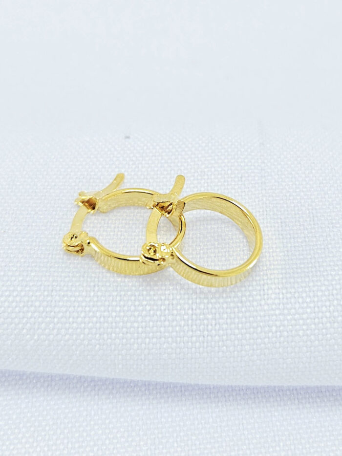 Argola fio liso chapeado