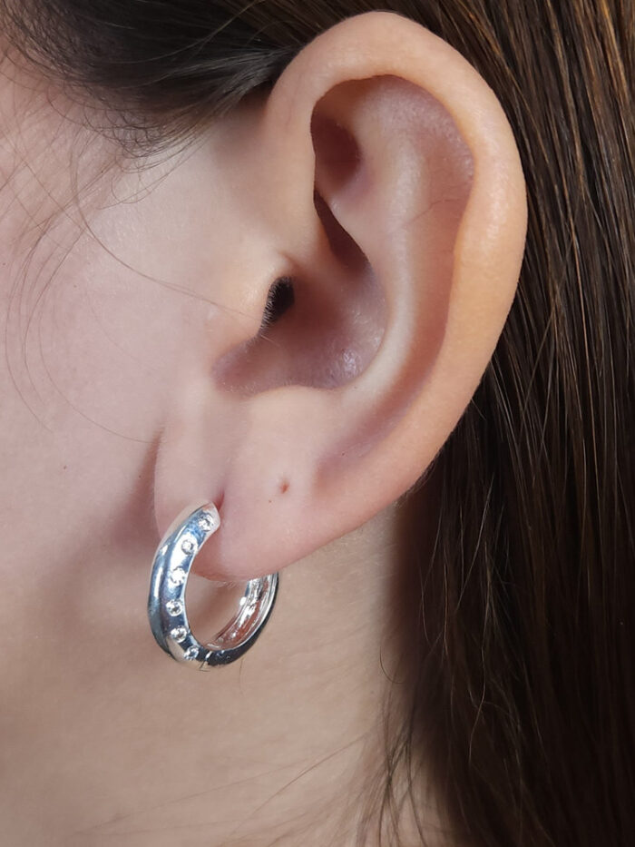 Argola detalhe pontos de luz