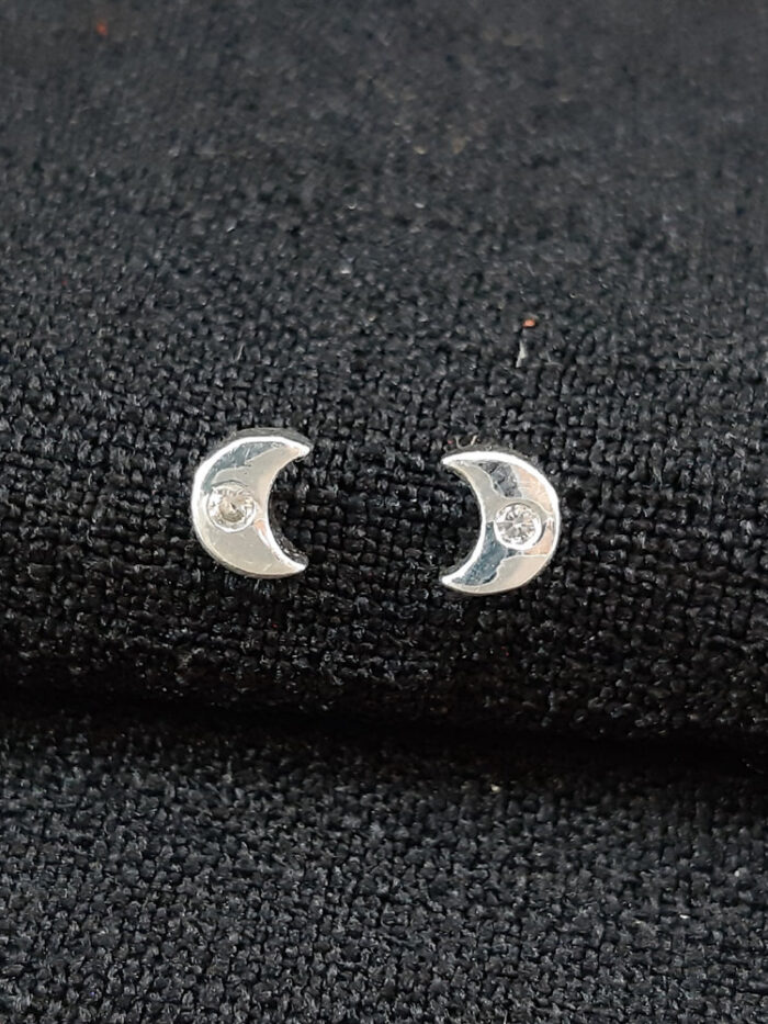 Brinco lua com ponto de luz