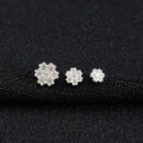 Trio de brincos flores cravejadas