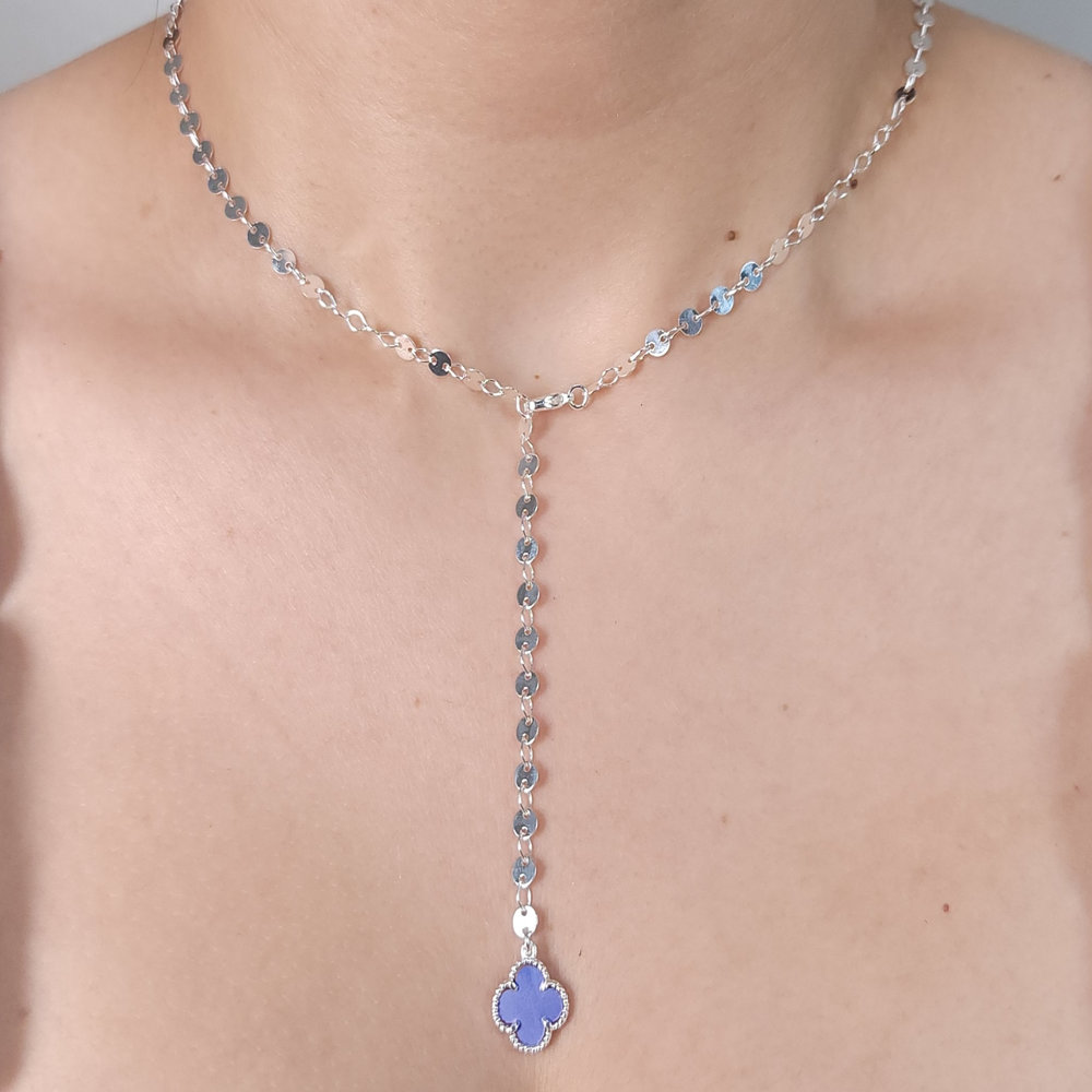 Gargantilha estilo trevo com elo chapeado