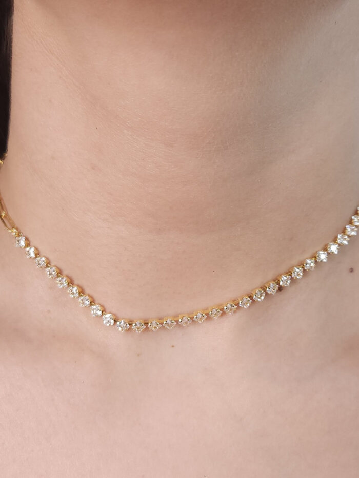 Gargantilha chocker elos cartier com riviera losango cristal