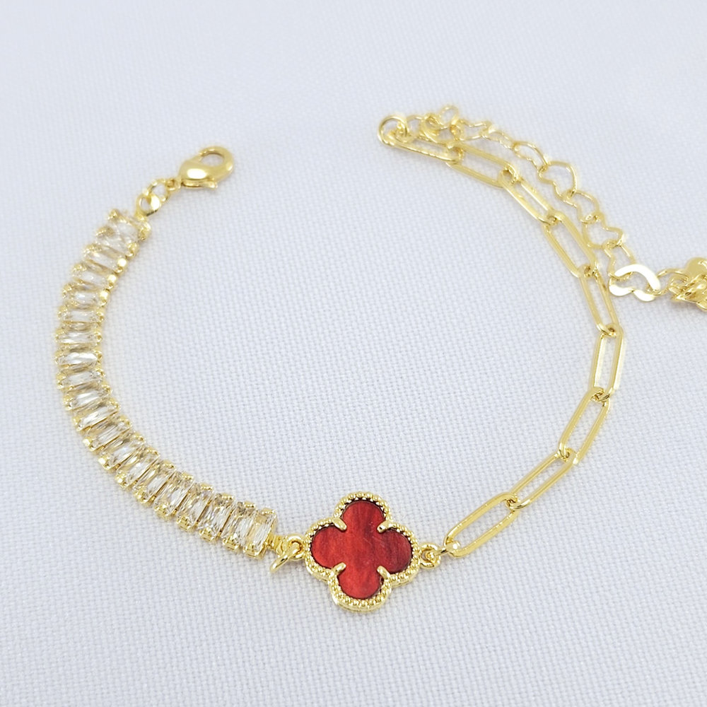 Pulseira corrente cartier e riviera baguete com trevo detalhado - Imagem 3