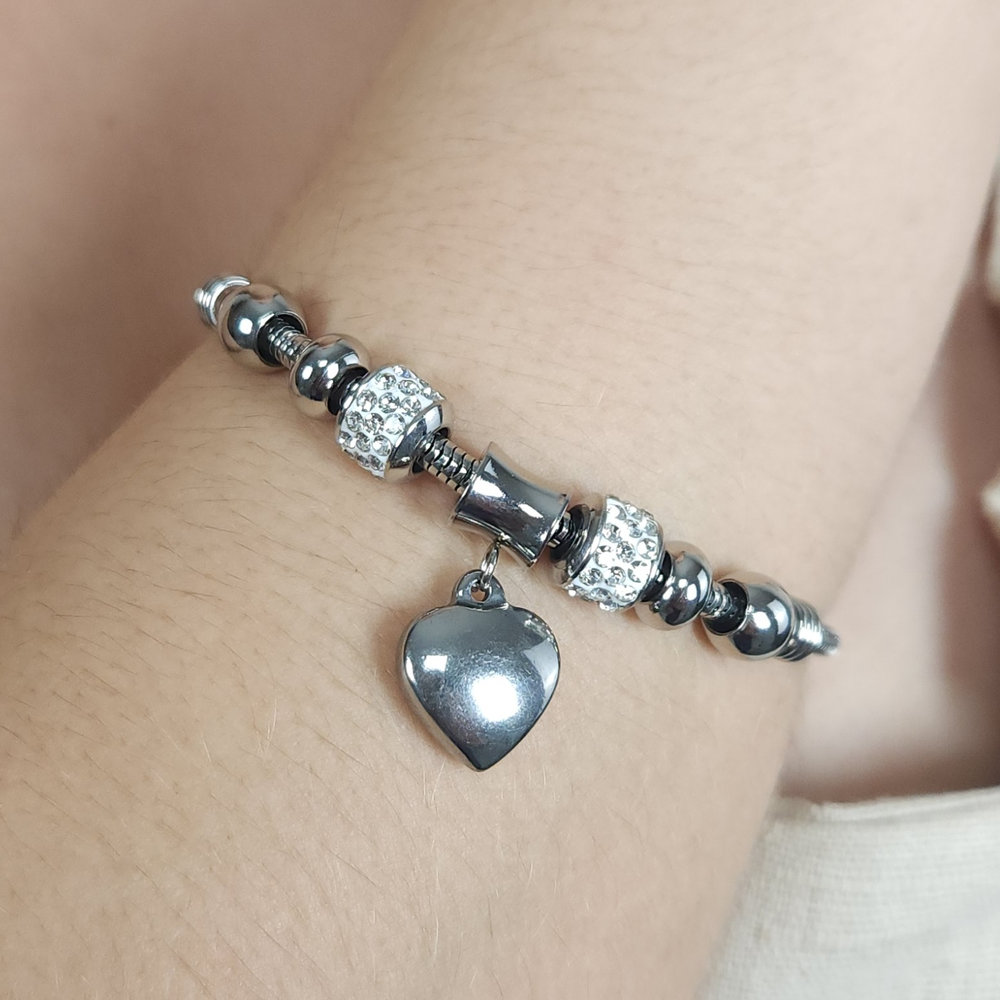 Pulseira com berloque coração