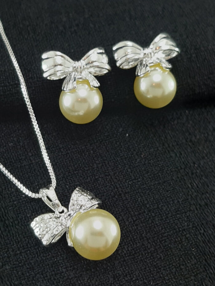 Conjunto laço com pérola