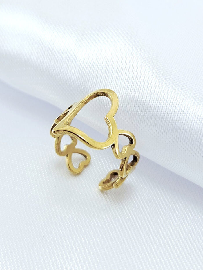 Anel fio corações dourado