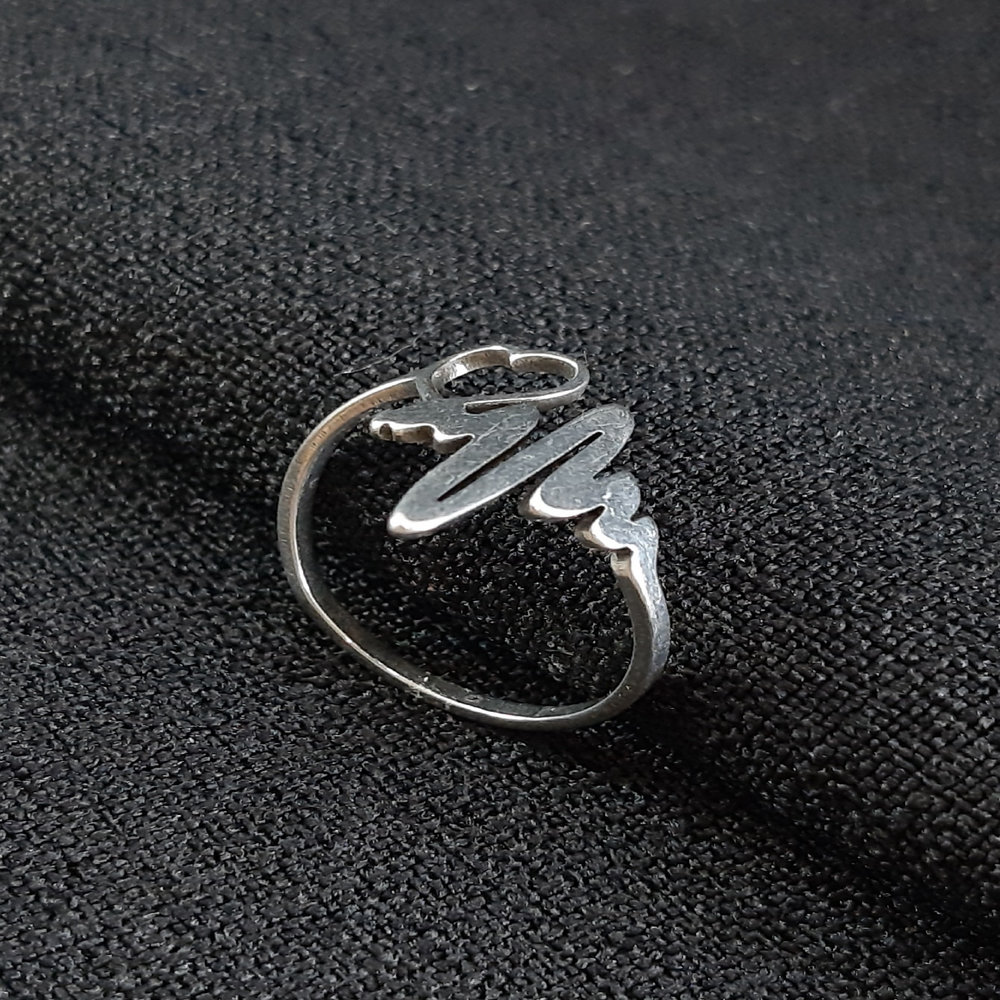 Anel fio batimento cardíaco com coração vazado - Imagem 2