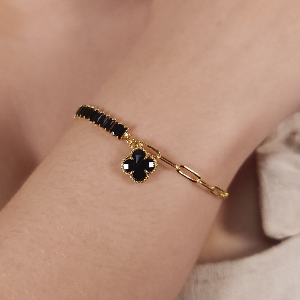 Pulseira pedra baguete com trevo pêndulo