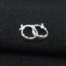 Brinco argolinha detalhe ondulado ivo pita