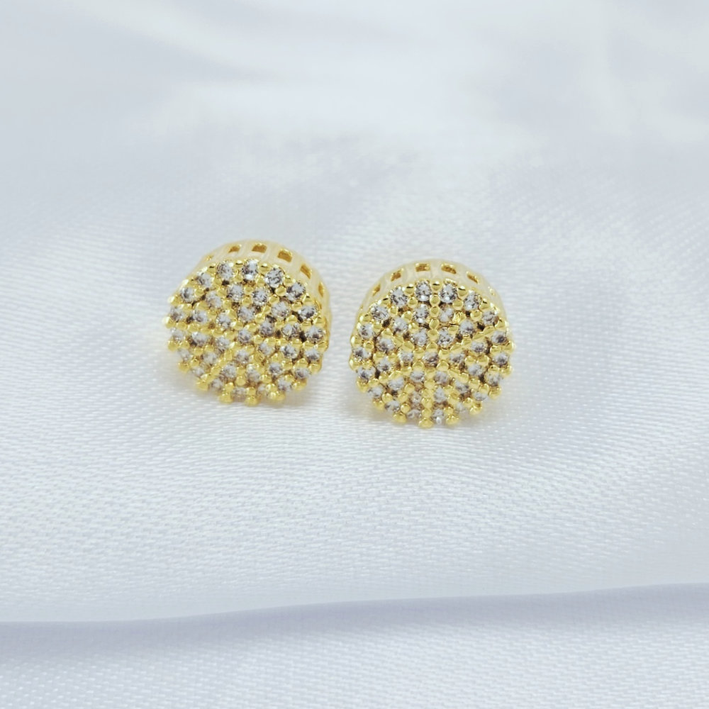 Brinco círculo cravejado