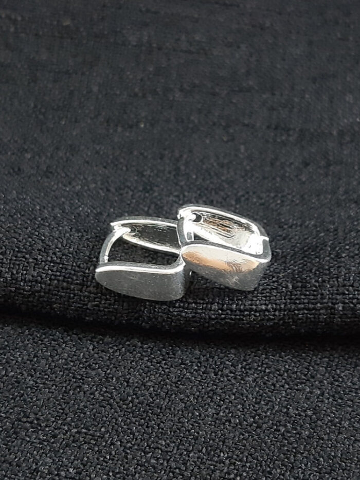 Brinco argola quadrado