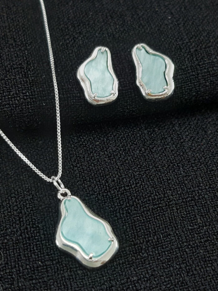 Conjunto orgânico azul esmaltado