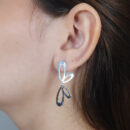 Brinco formato borboleta vazado