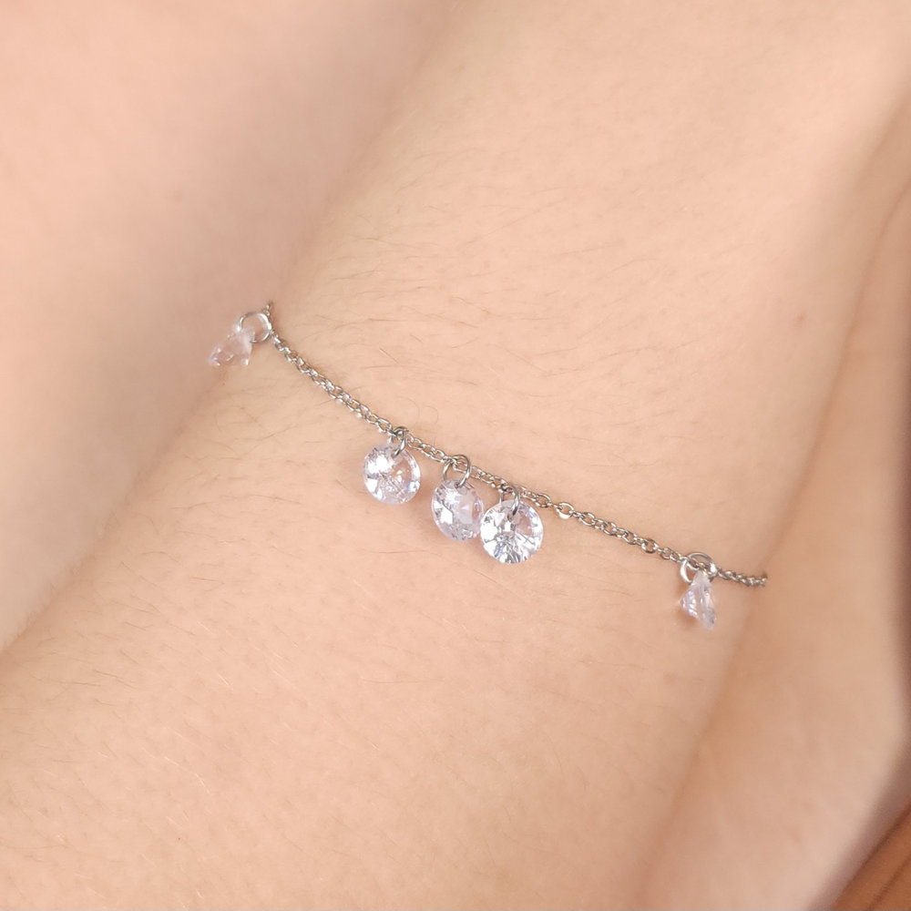 Pulseira com ponto de luz cristal