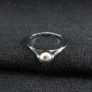 Anel bola detalhe folha