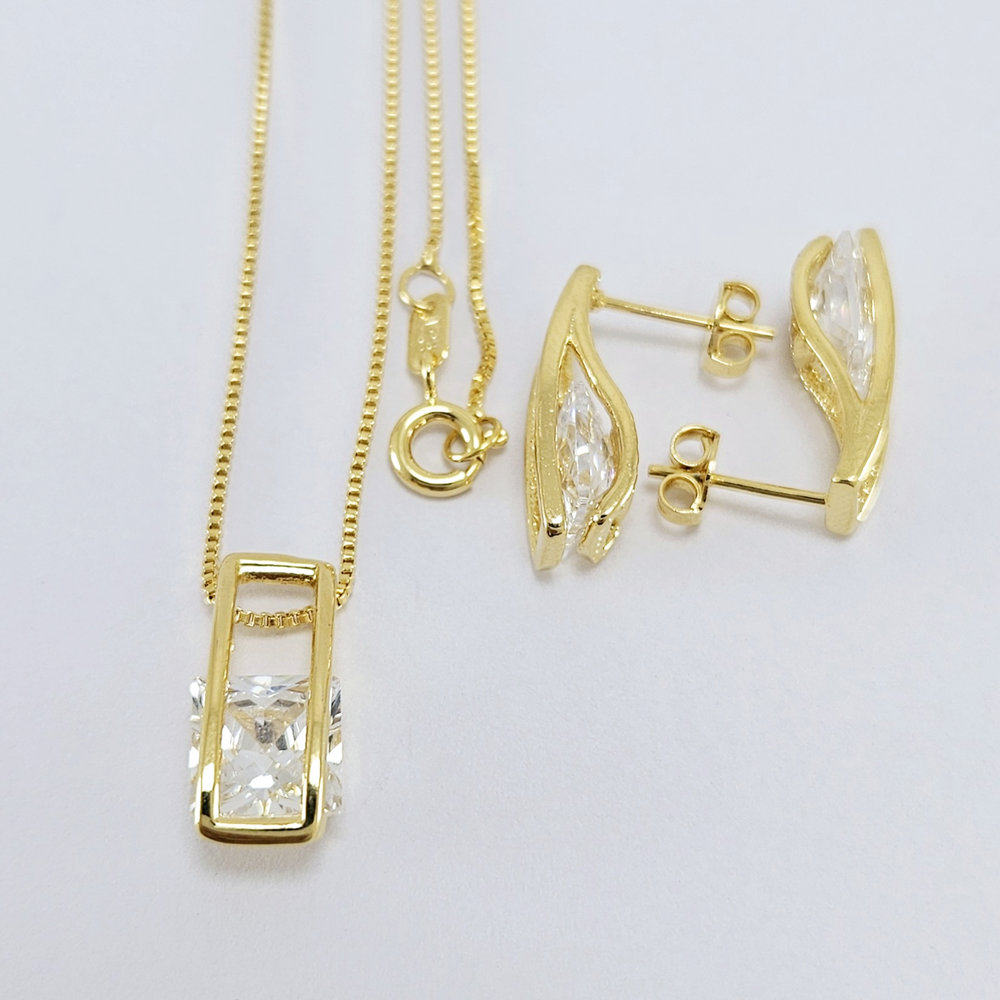 Conjunto retangular com pedra cristal