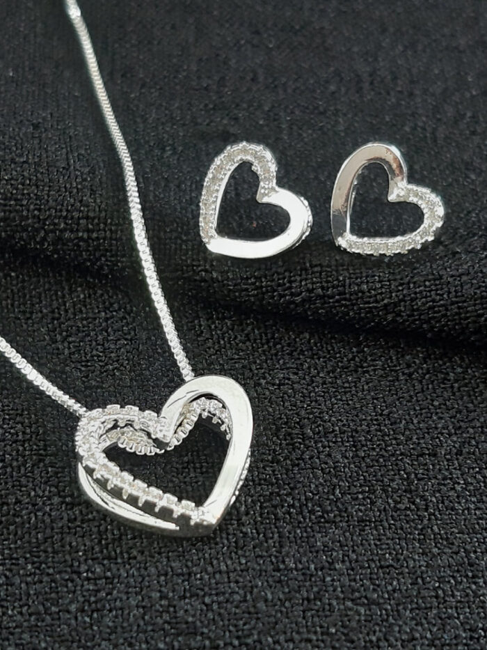 Conjunto coração fio duplo