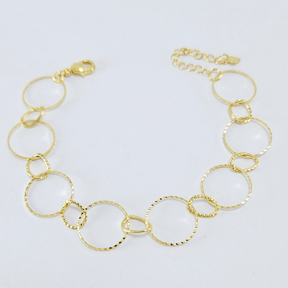 Pulseira círculos vazado detalhado