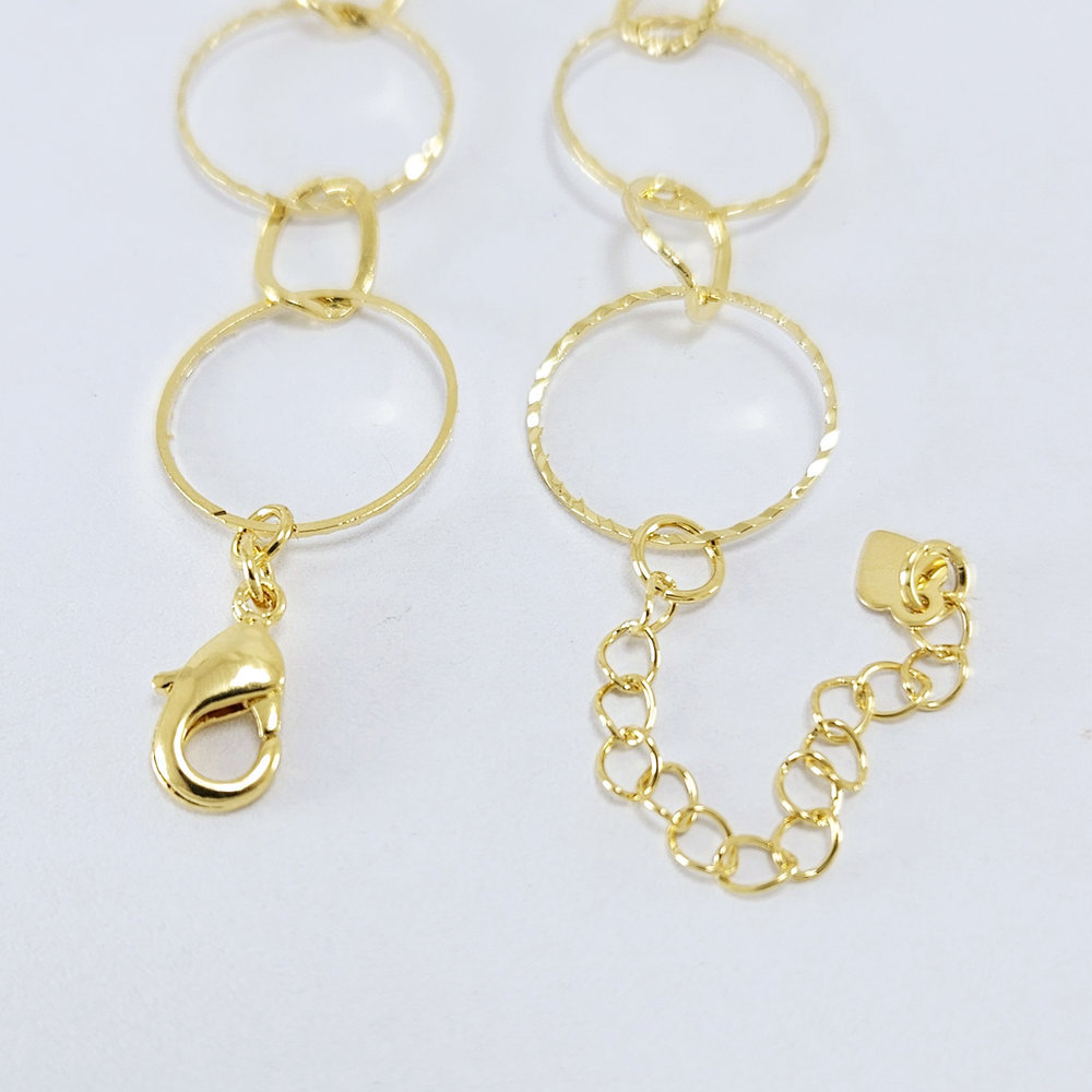 Pulseira círculos vazado detalhado - Imagem 2